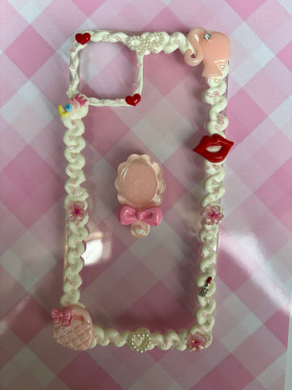 ✨ Coque Chantilly Personnalisée 100 % Unique ✨