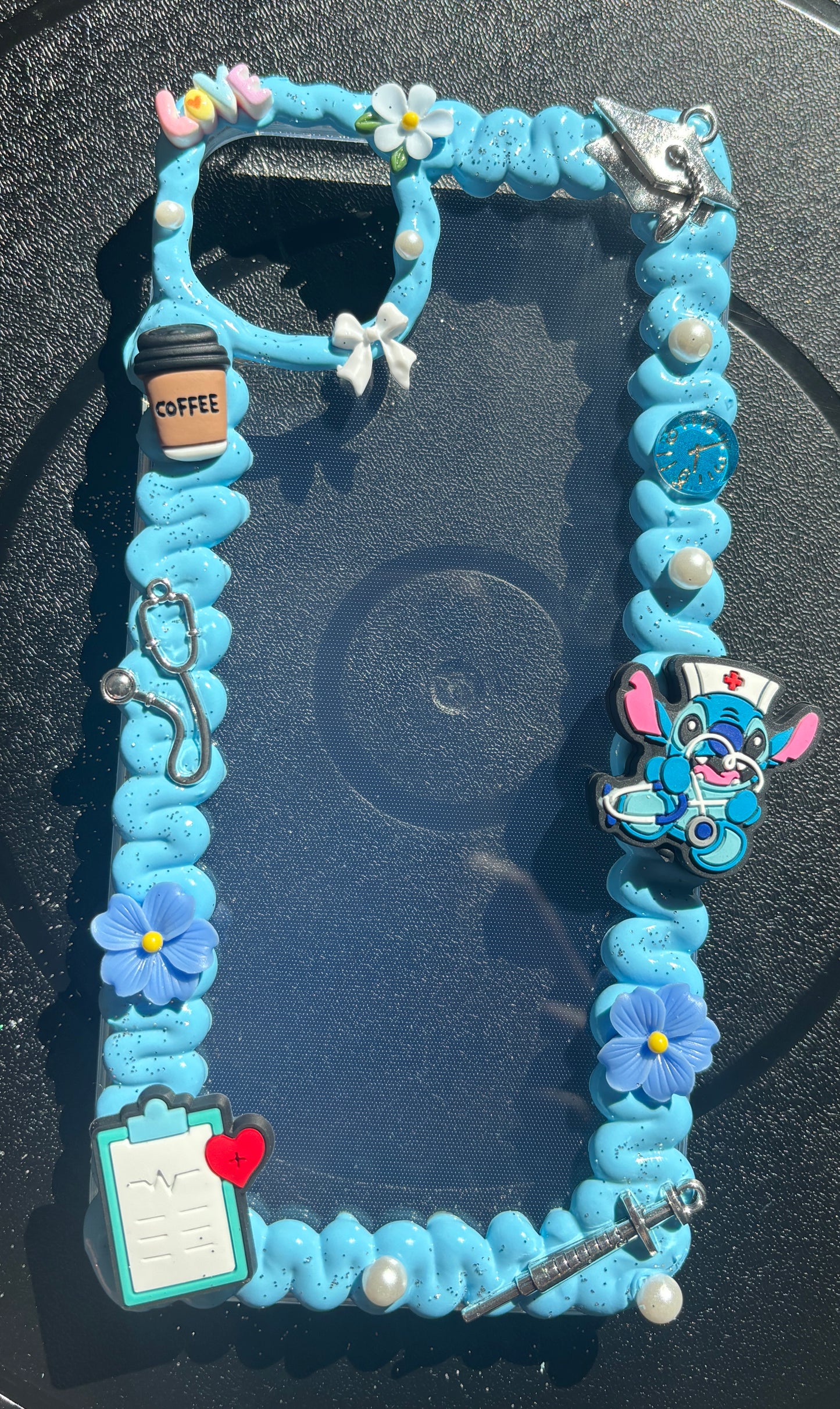 ✨ Coque Chantilly Personnalisée 100 % Unique ✨