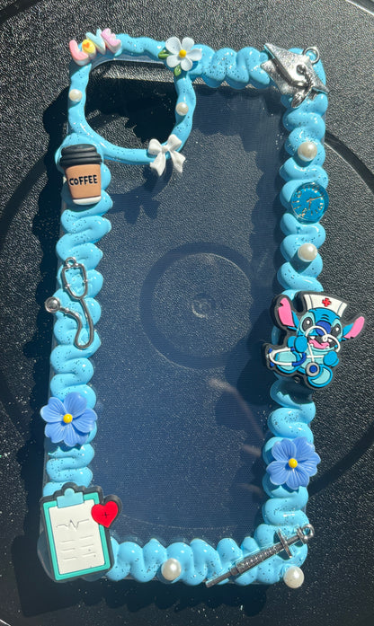 ✨ Coque Chantilly Personnalisée 100 % Unique ✨
